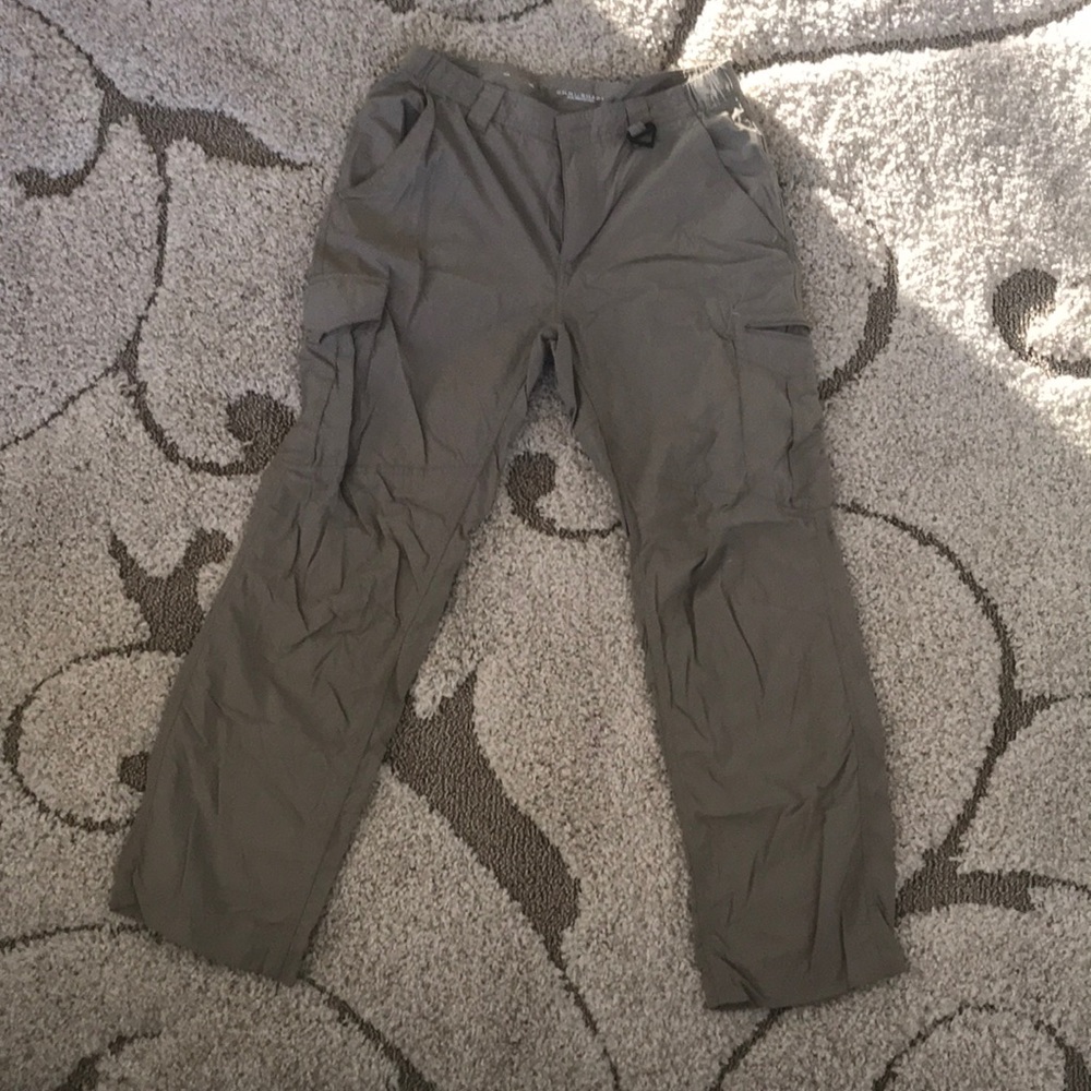 Columbia OMNI-SHADE Sun Protection cargo